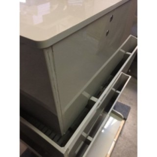 Small 28" Bakki Shower W/ 2 x Outlet